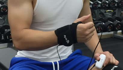 Wrist heat band in use